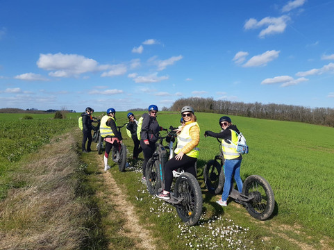 E-Way Adventure-阿让必去景点