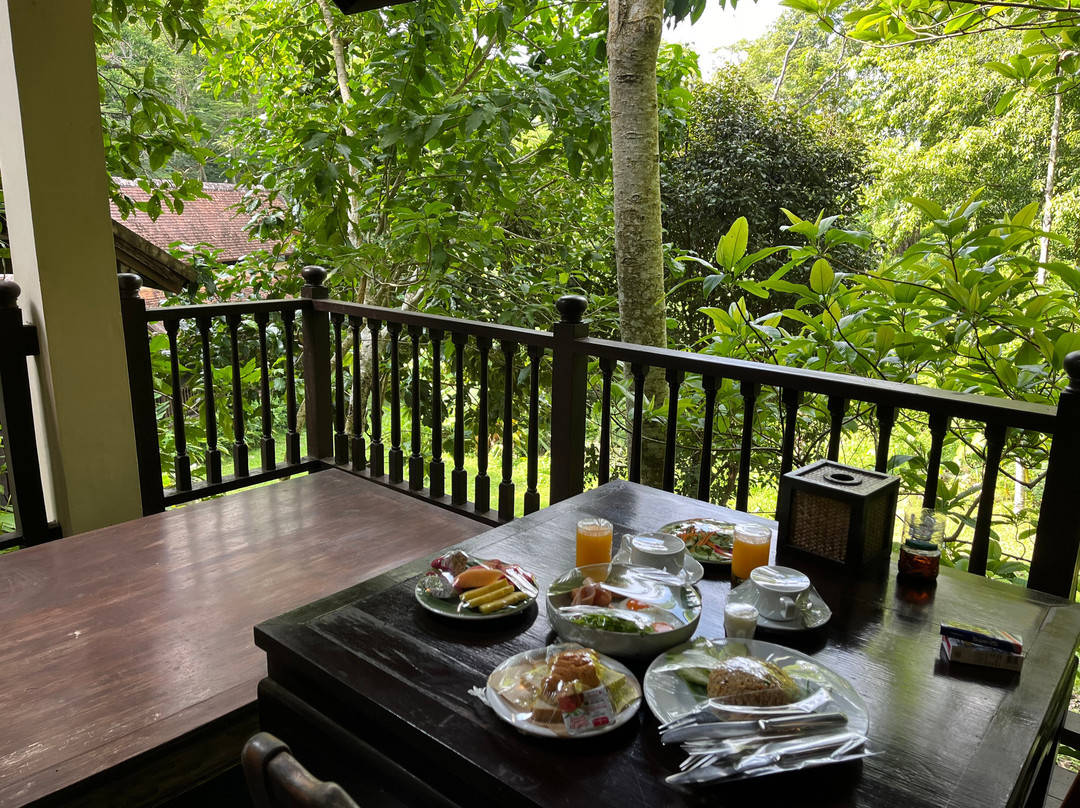 苏阔水疗度假酒店主图