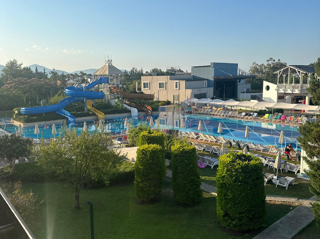 Holiday Village Turkey主图