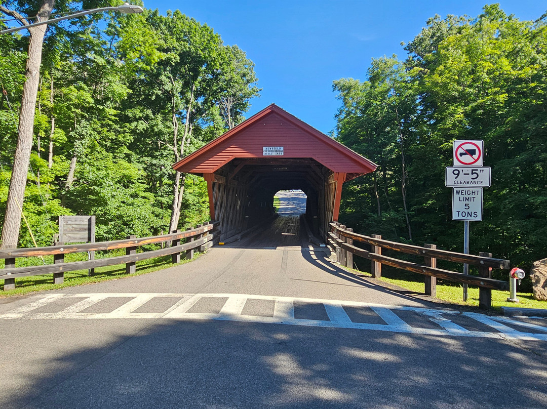 Newfield Covered Bridge-Newfield必去景点