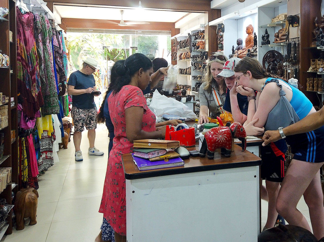 DIANA Souvenirs-尼甘布必去景点