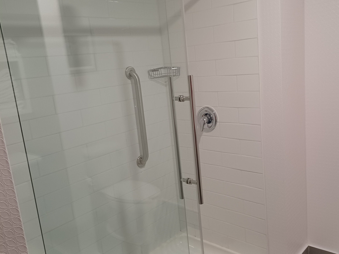 Hampton Inn & Suites By Hilton Belleville主图