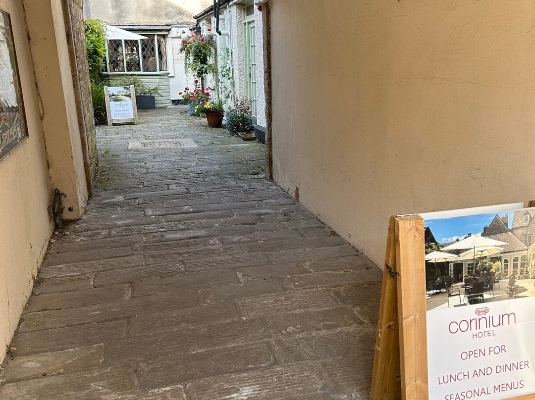 Corinium Hotel & Restaurant主图