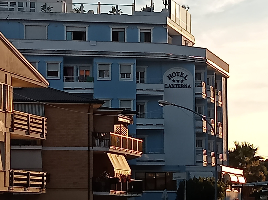 Hotel  Lanterna主图
