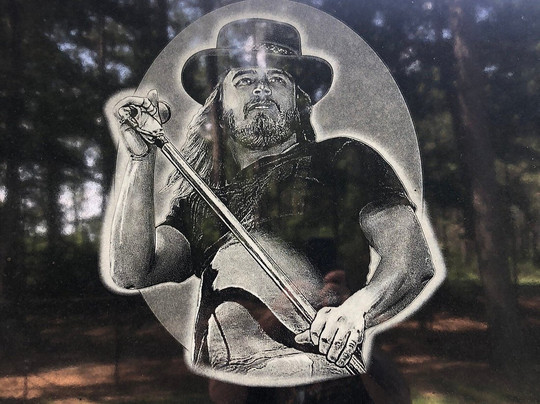 Lynyrd Skynyrd Monument-Magnolia必去景点