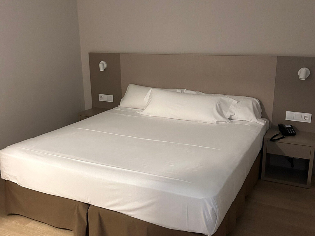 Hotel El Aguila主图