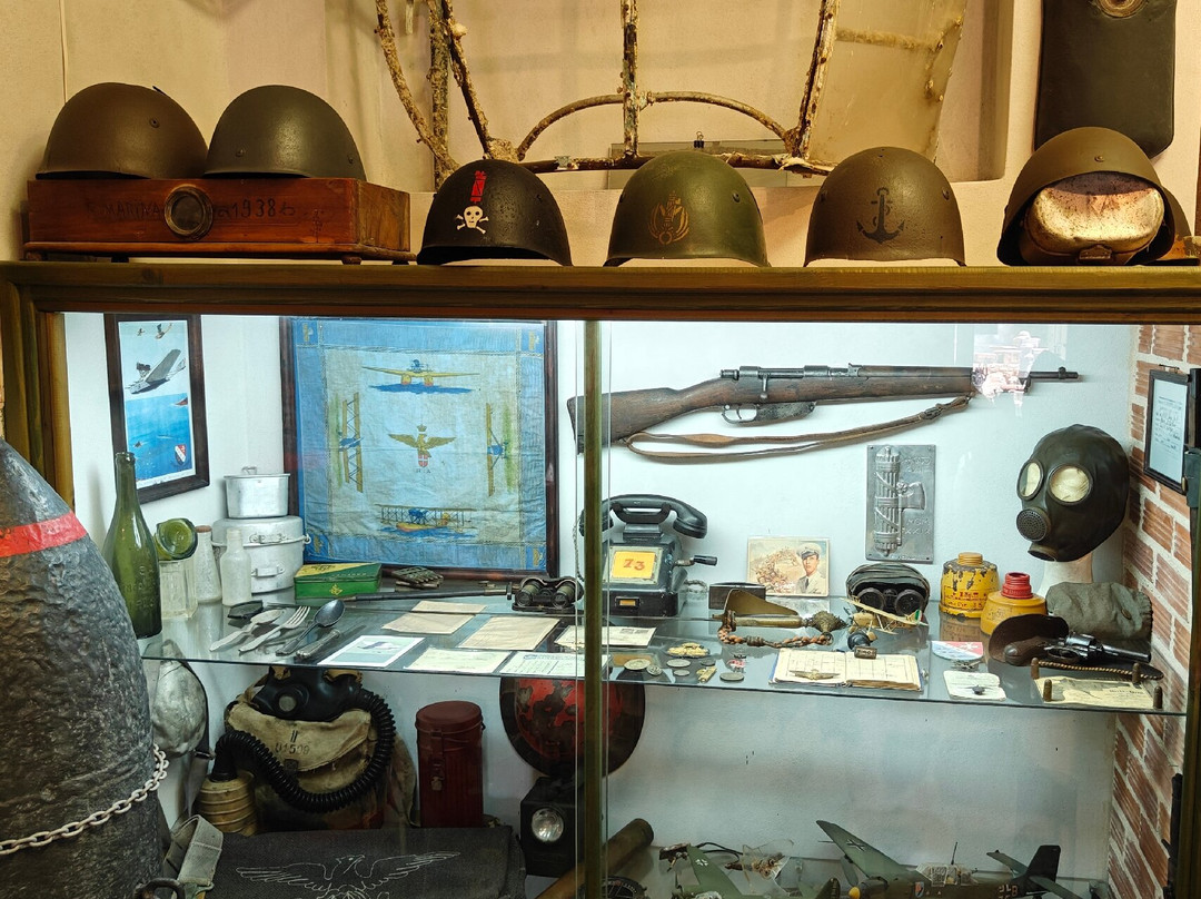 Deposito Di Guerra - War Material Museum-Léros必去景点