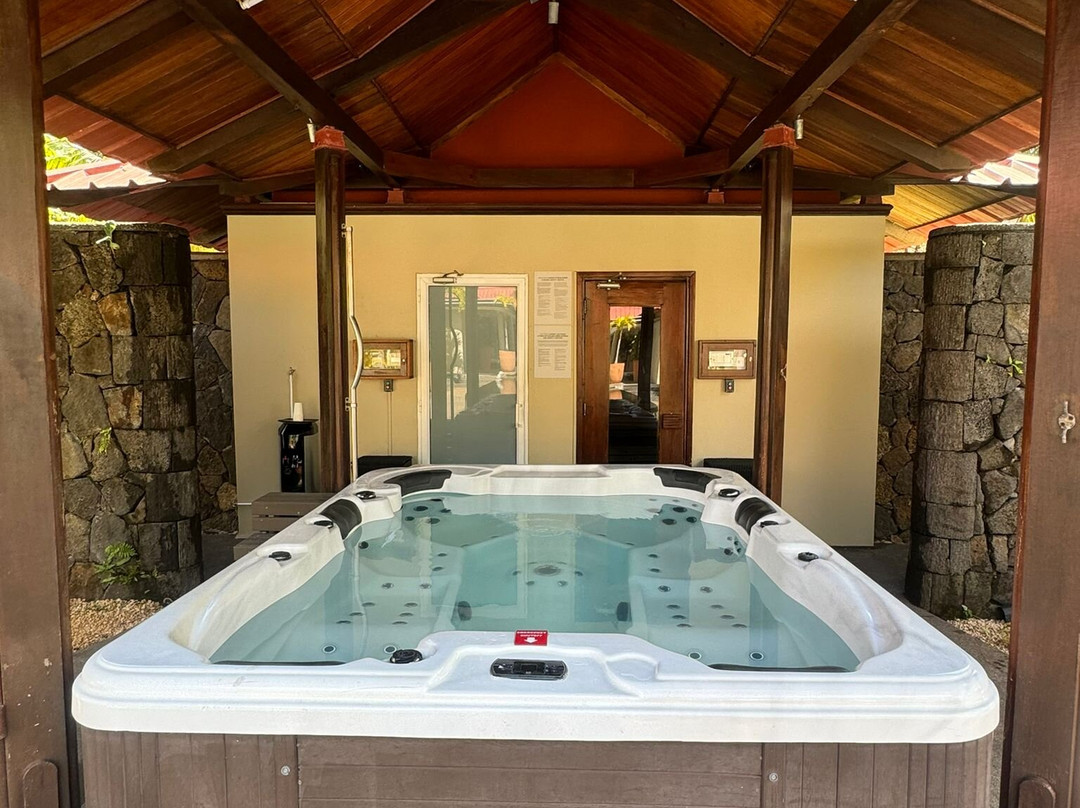 Santosha Spa