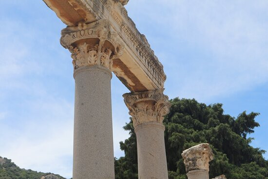 LetsAegean Tours-切什梅必去景点