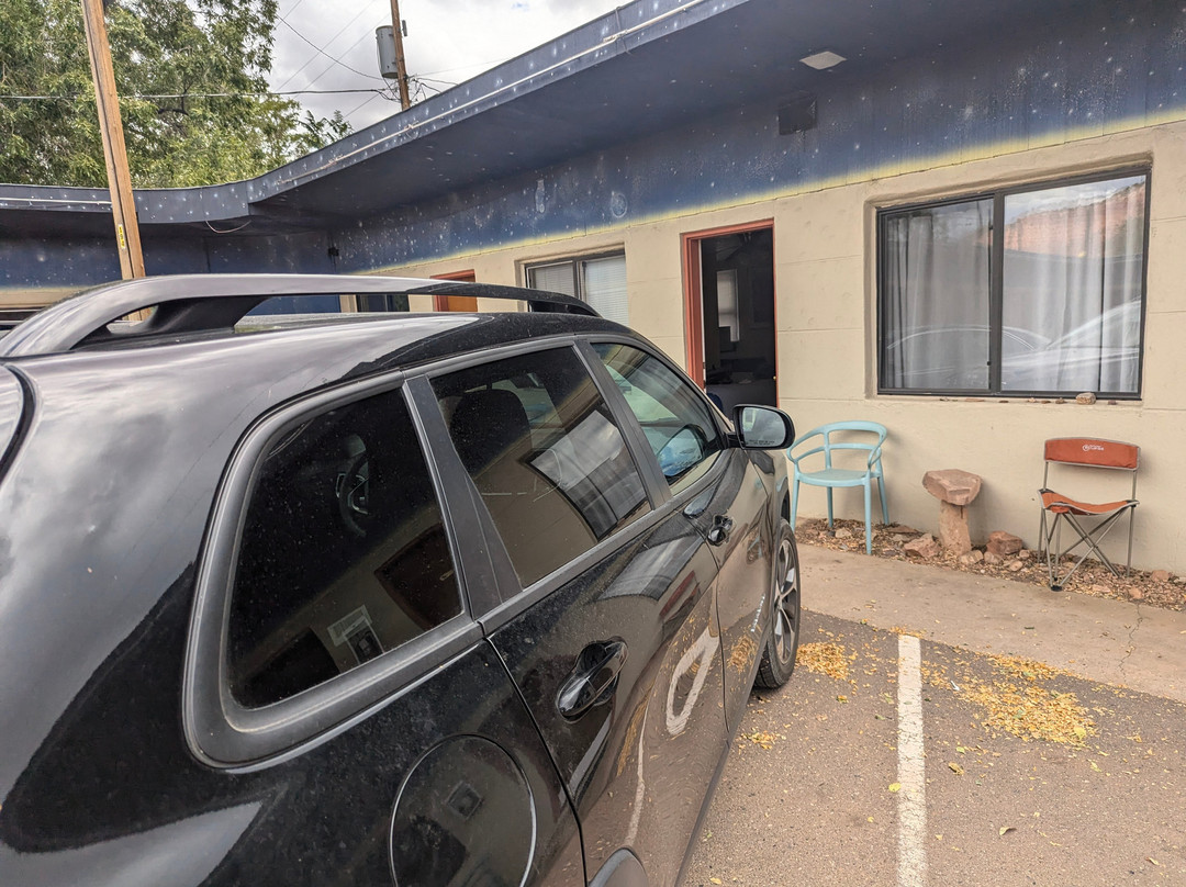 Sun-n-Sand Motel主图