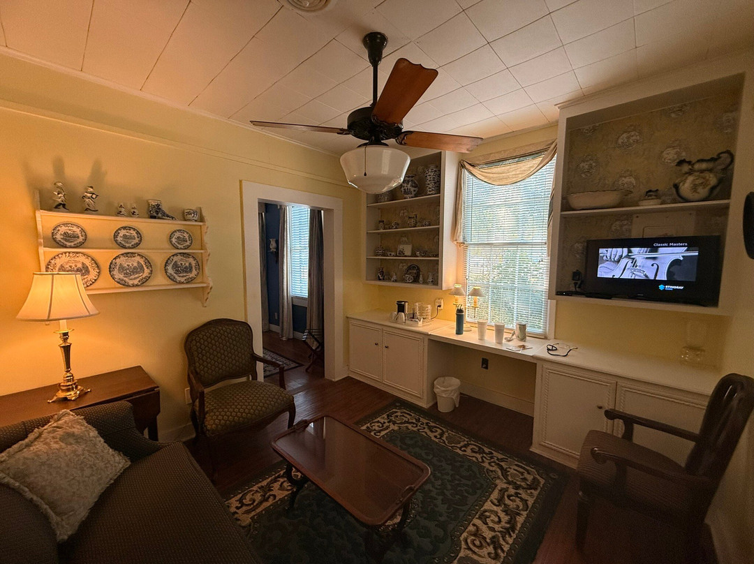 Andrew Morris House Bed and Breakfast主图