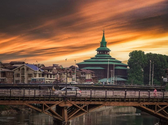 Aashish Tour And Travels-斯利那加必去景点