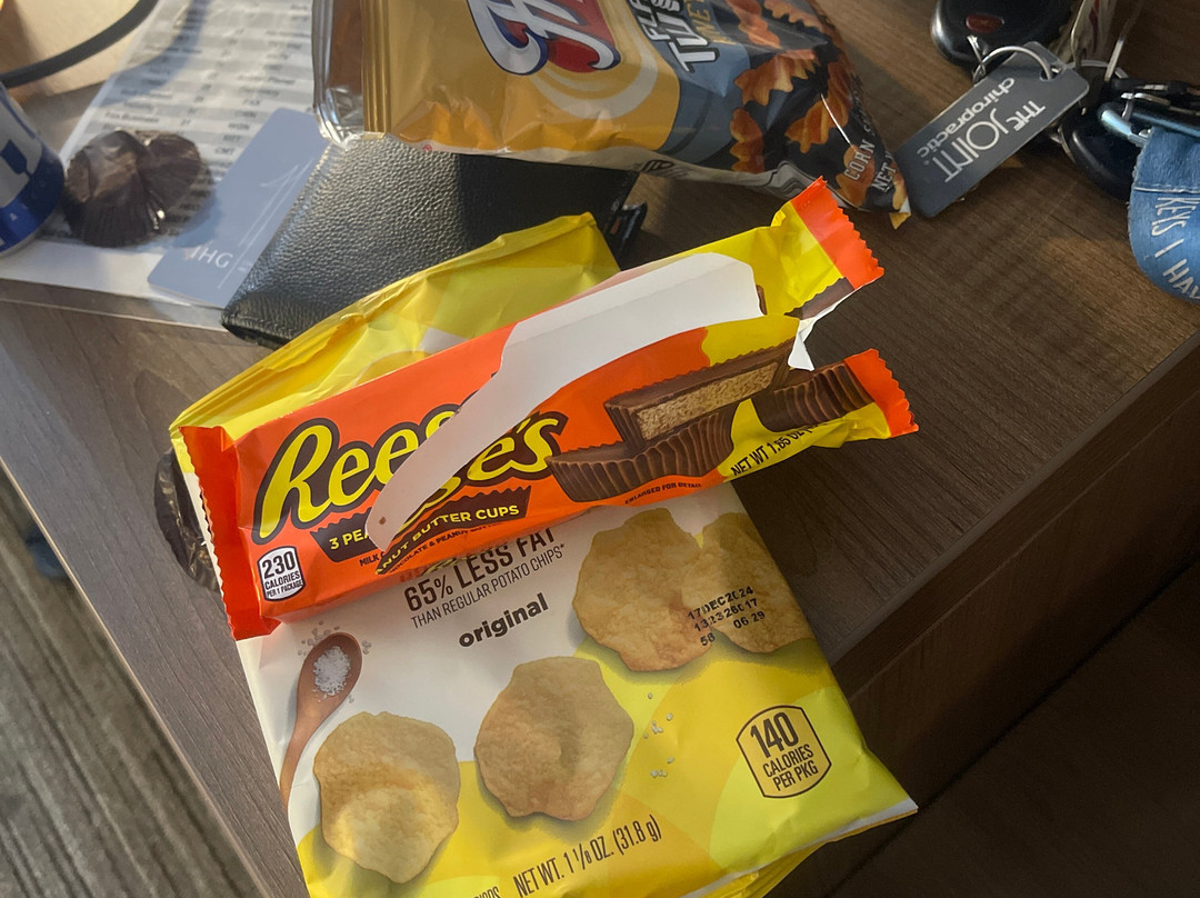 Holiday Inn Express & Suites Kalamazoo West By IHG主图