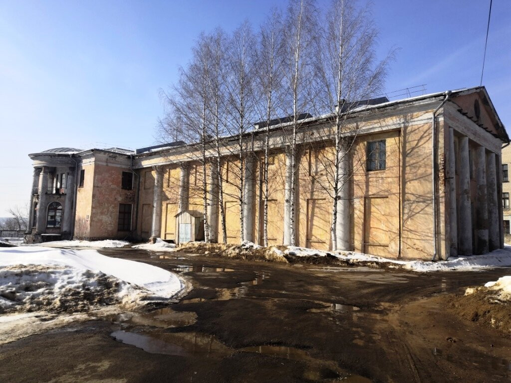 Zavolzhskiy Gorodskoy Dom Kultury-Zavolzhsk必去景点