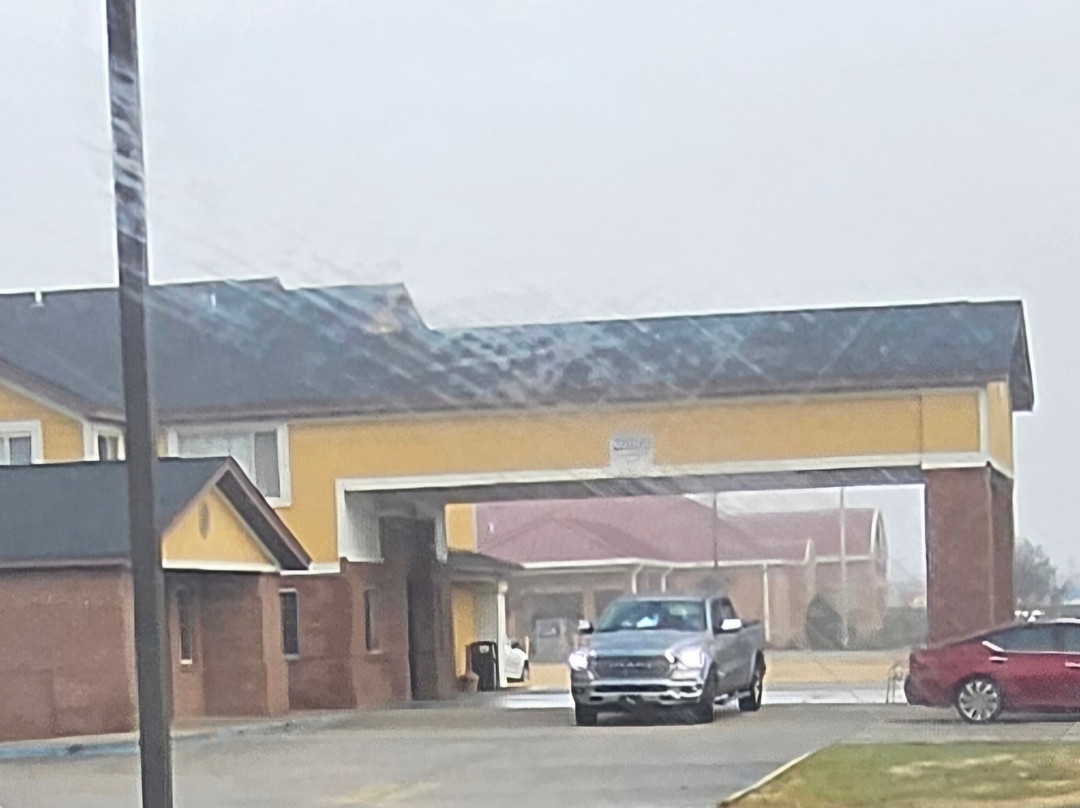 Days Inn by Wyndham Lake Village主图