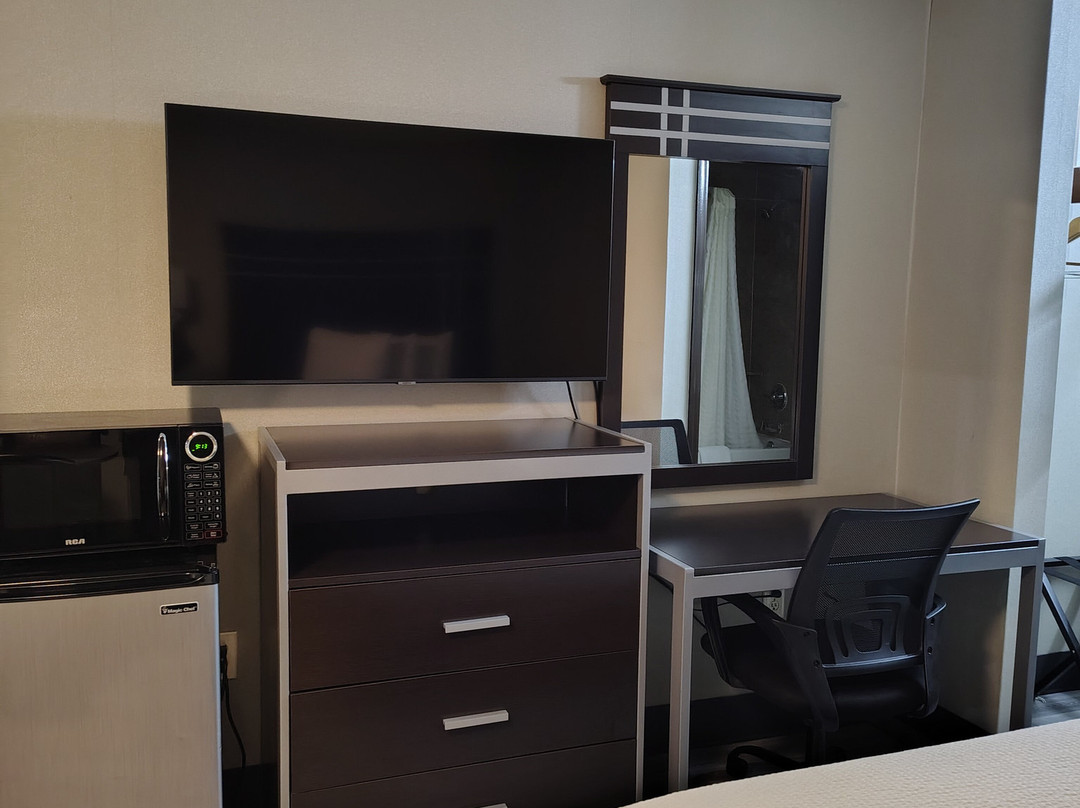 Deluxe Inn Fayetteville主图