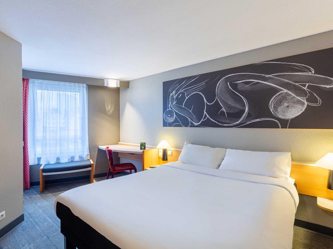 B&B HOTEL Orléans Centre Foch主图