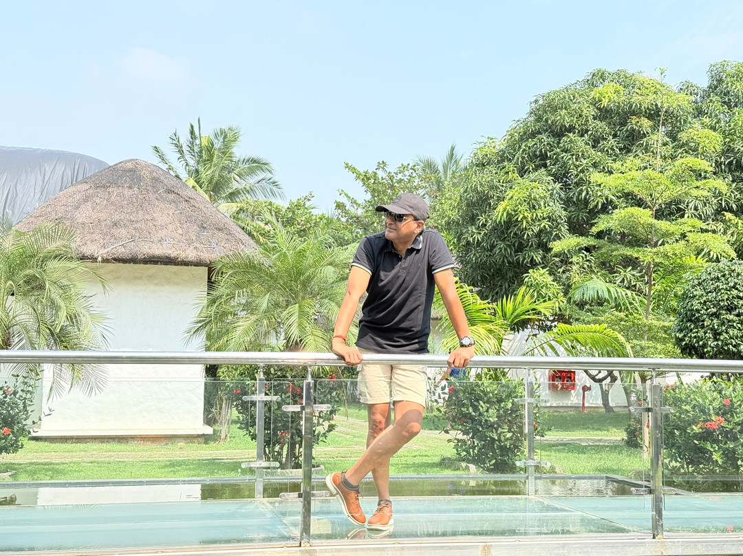 Le Pondy Beach Resort主图