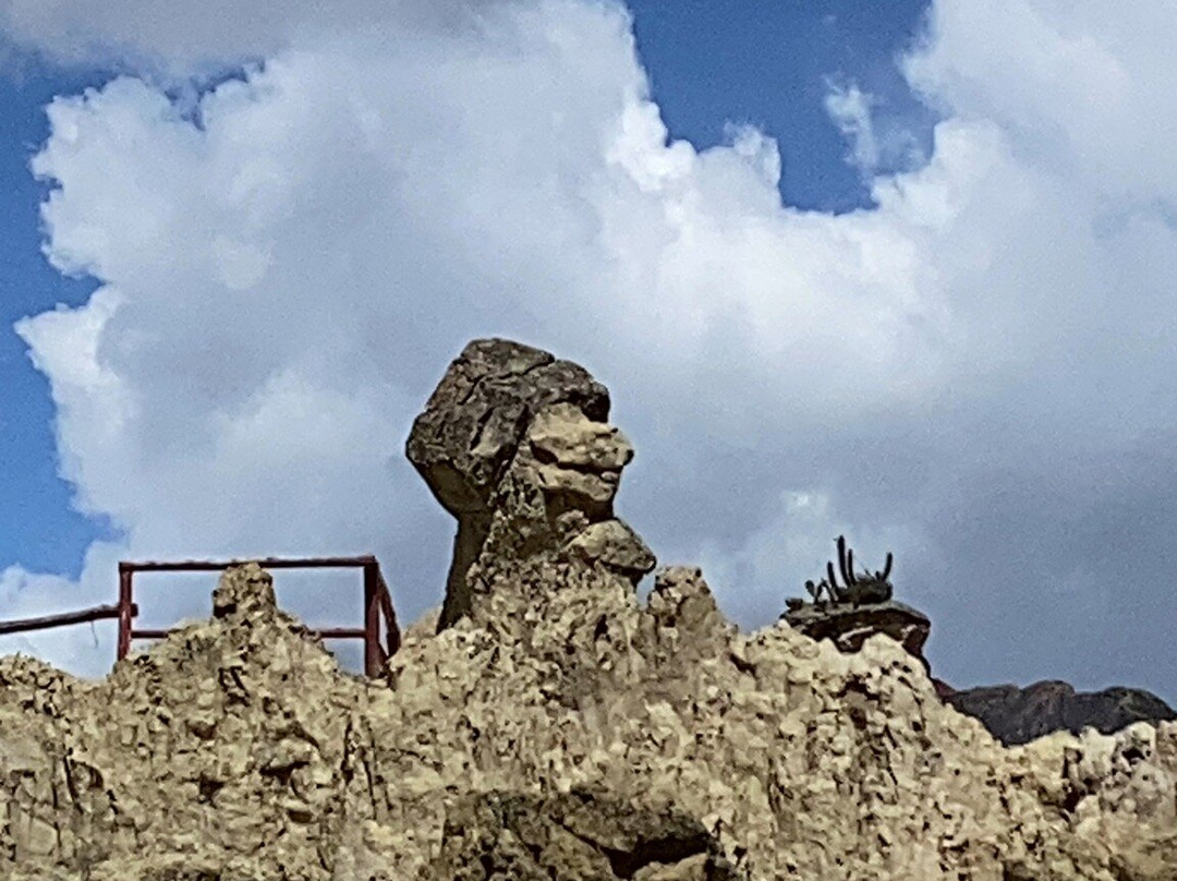 Valle De La Luna景点图片