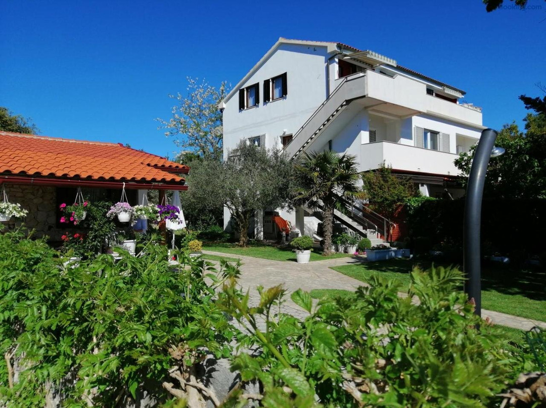 Apartmani Vrsi Mulo