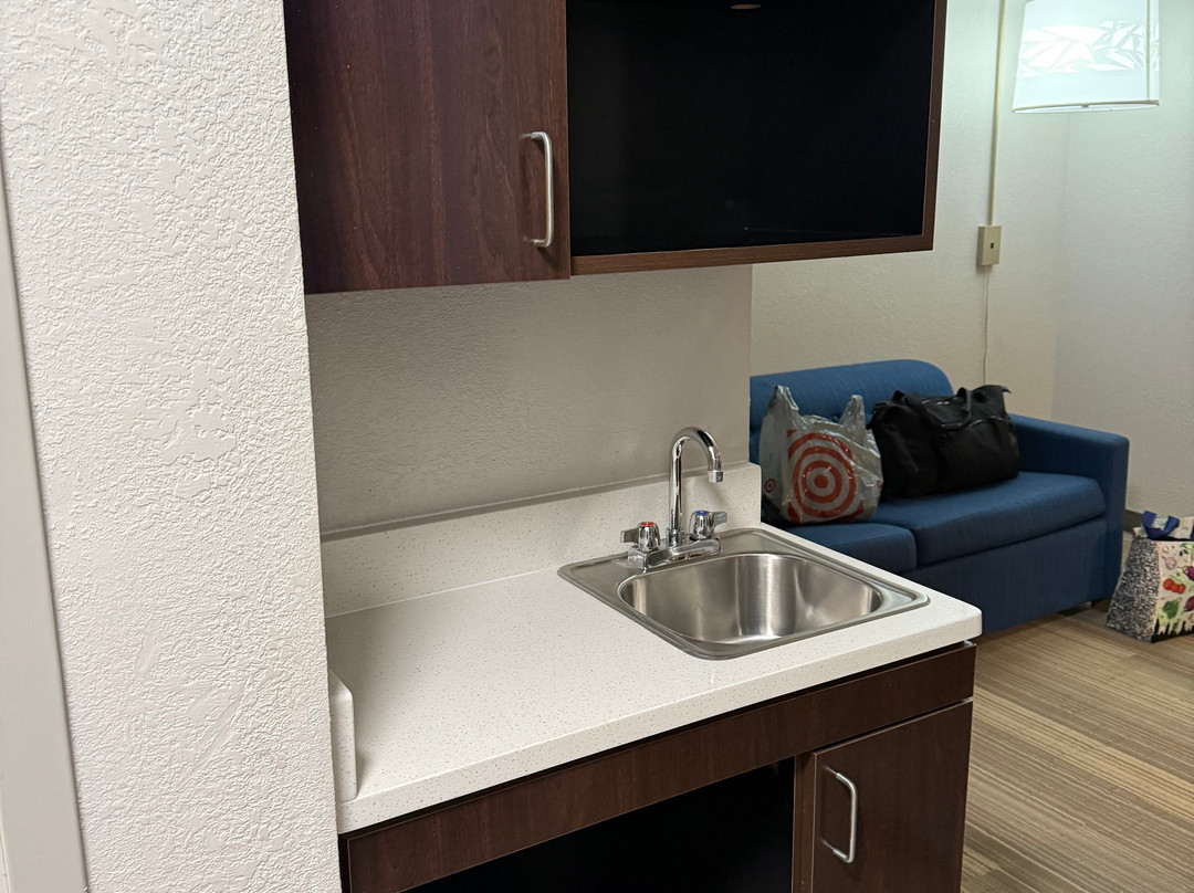 Holiday Inn Express & Suites Statesville by IHG主图