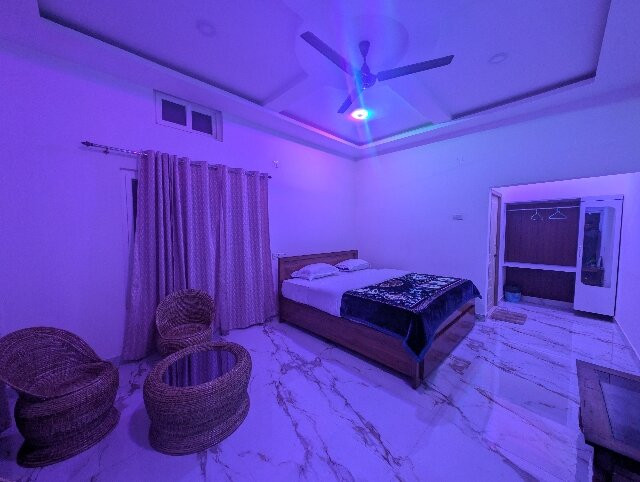 Adoroni Guest House主图