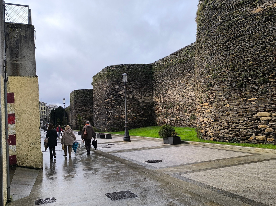 Monumento a los Fundadores-卢戈省必去景点