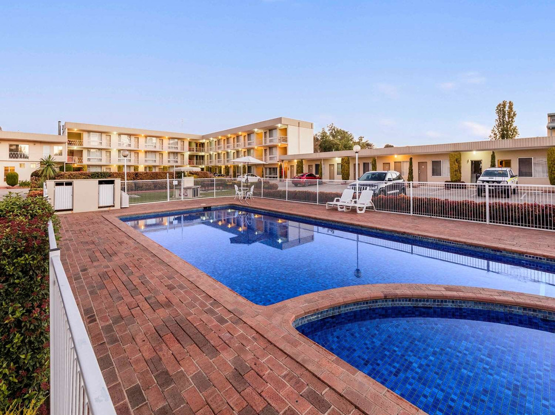 比乌中央汽车旅馆主图