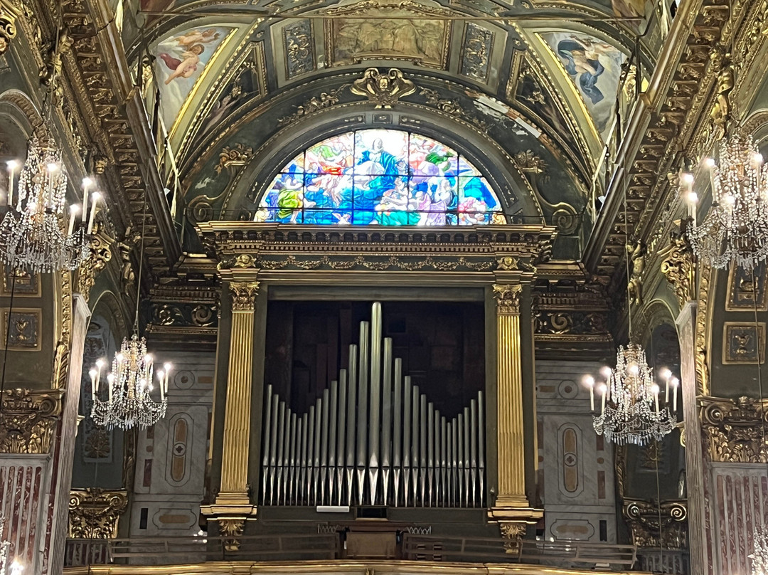 Basilica Di Santa Maria Assunta-卡莫利必去景点