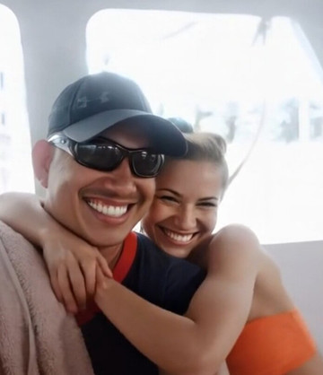 Elegance Catamaran Cruises-布里奇顿必去景点