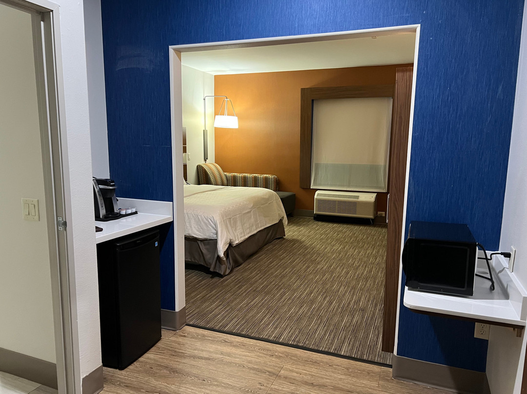 Holiday Inn Express & Suites Kearney By IHG主图