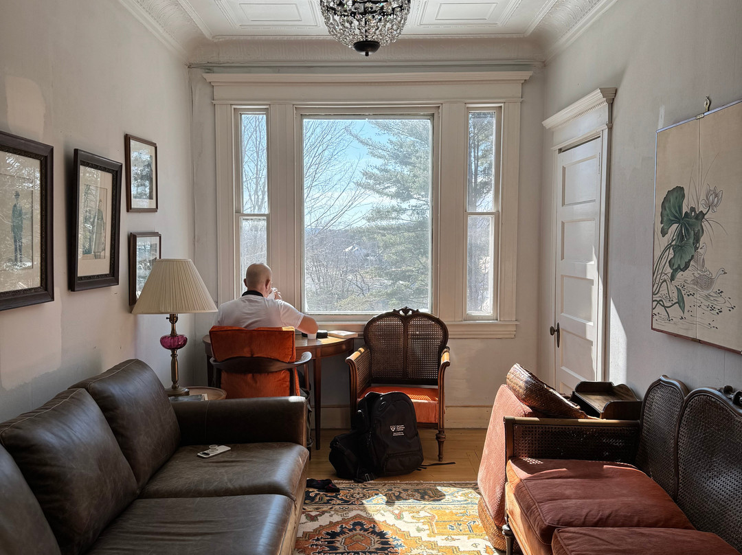 Hillholm Estate主图