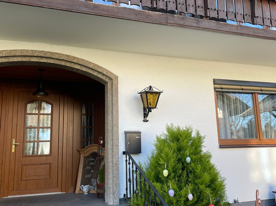 赫尔姆霍夫弗鲁斯图克斯旅馆主图