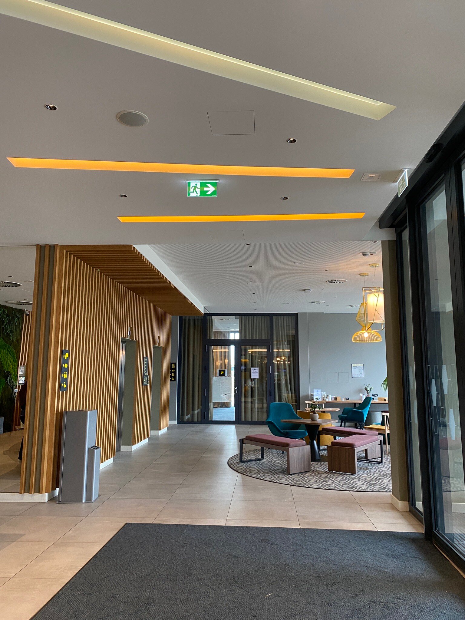 Hampton By Hilton Riga Airport-官方