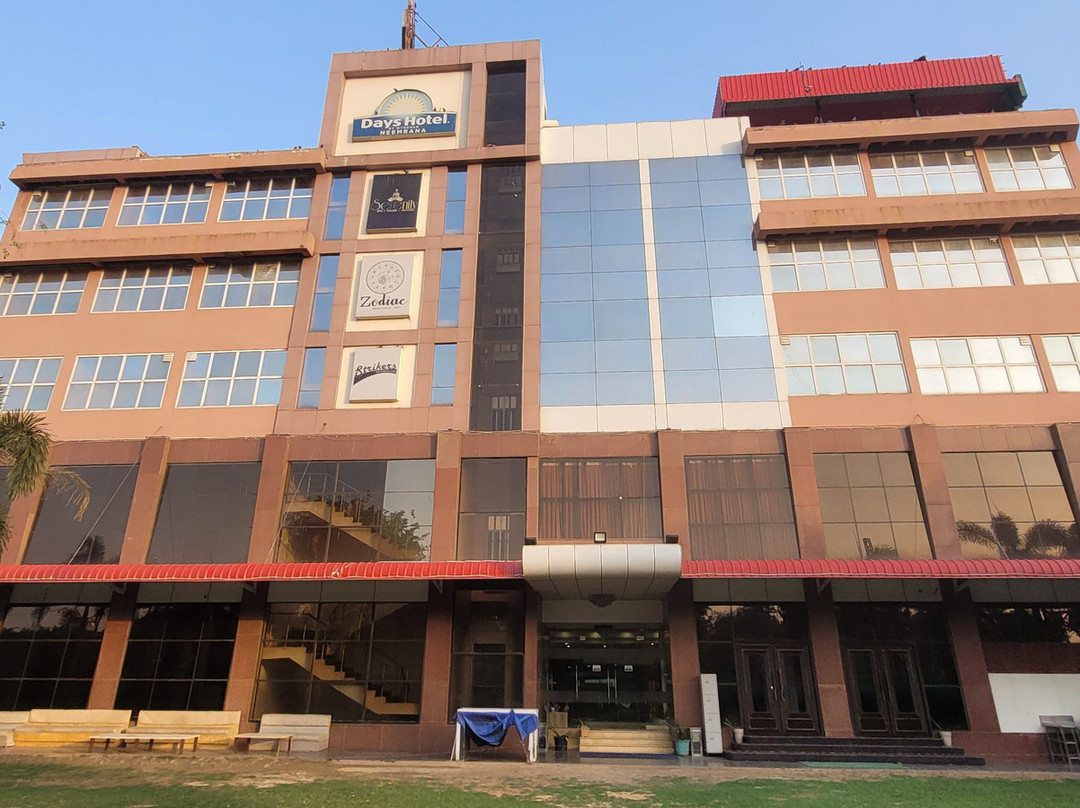 戴斯内拉那酒店主图