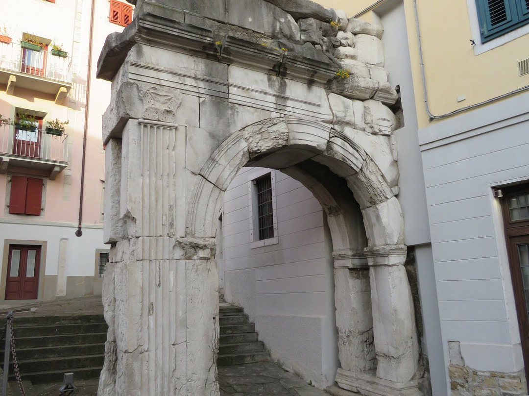Arco di Riccardo-的里雅斯特必去景点