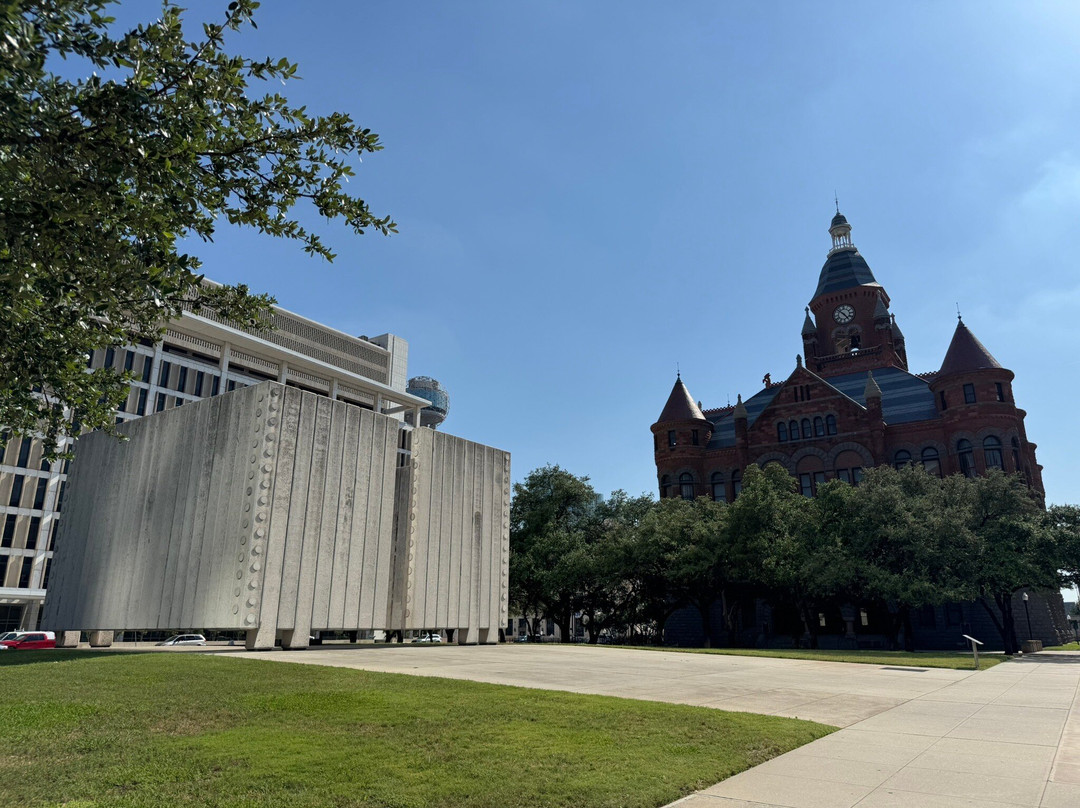 John F. Kennedy Memorial Plaza-达拉斯必去景点