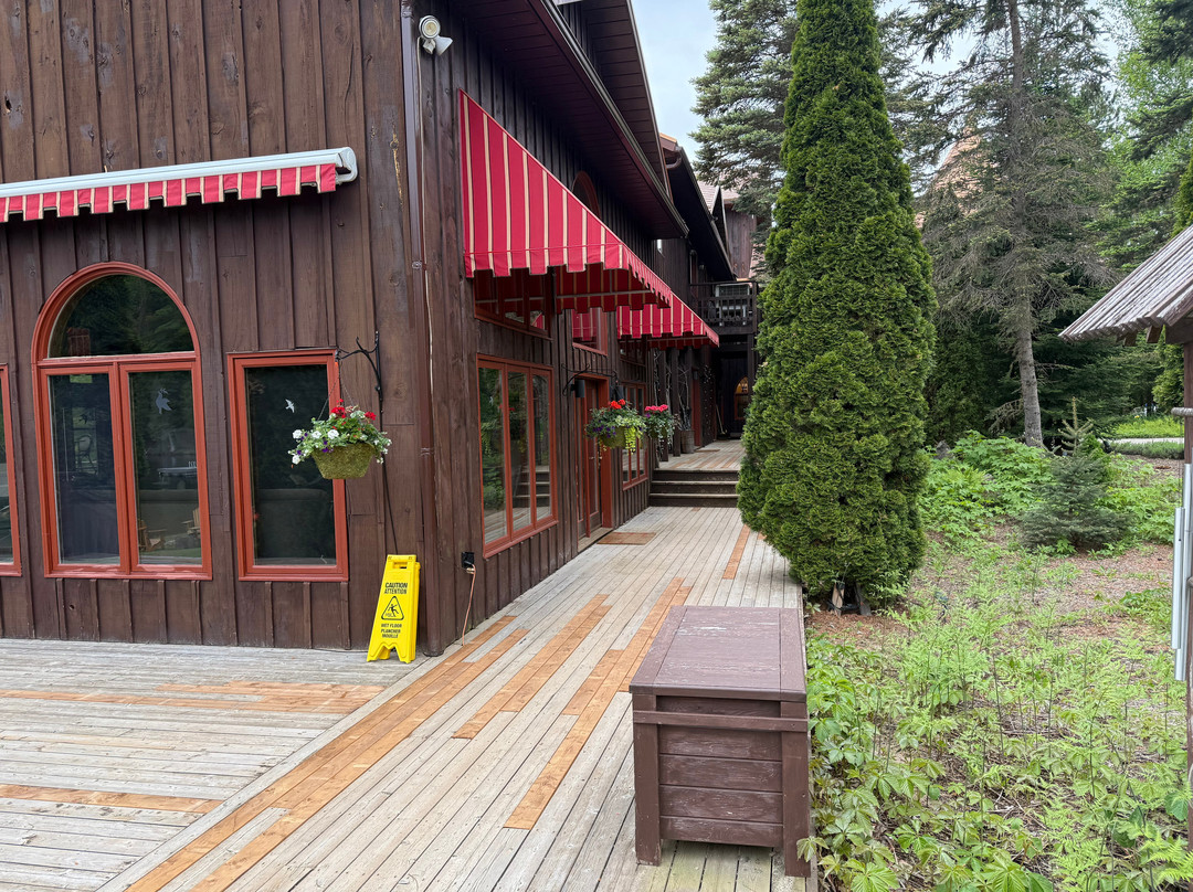 Grail Springs Retreat For Wellbeing主图