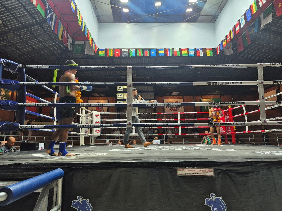 Phetch Bancha Samui Boxing Stadium-波普特必去景点