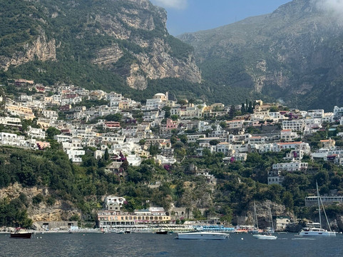 Limoncello Charters-索伦托必去景点