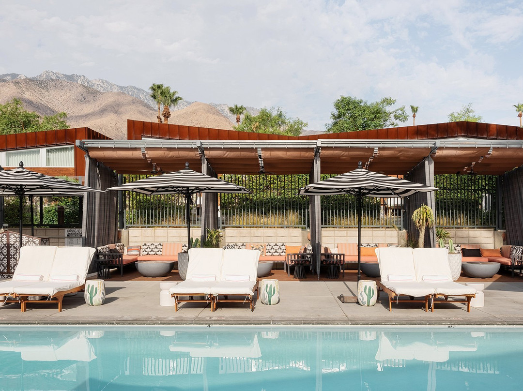 棕榈泉市酒店住宿-ARRIVE Palm Springs