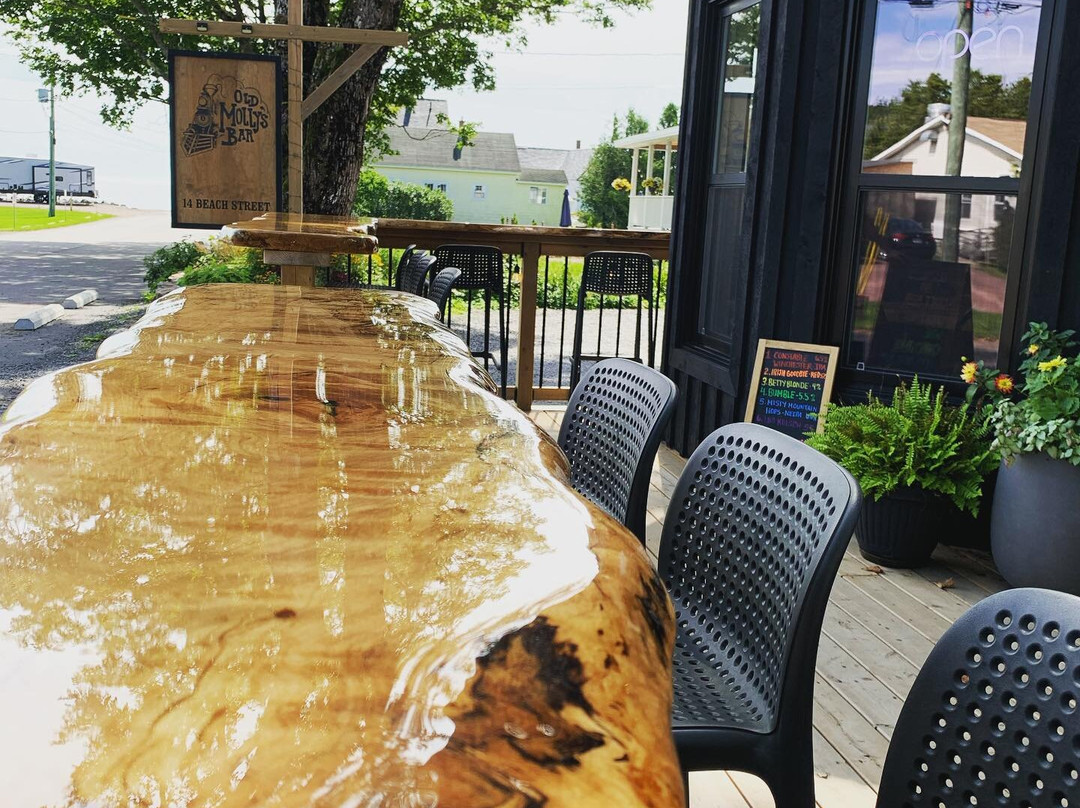 Old Molly's Bar-St. Martins必去景点