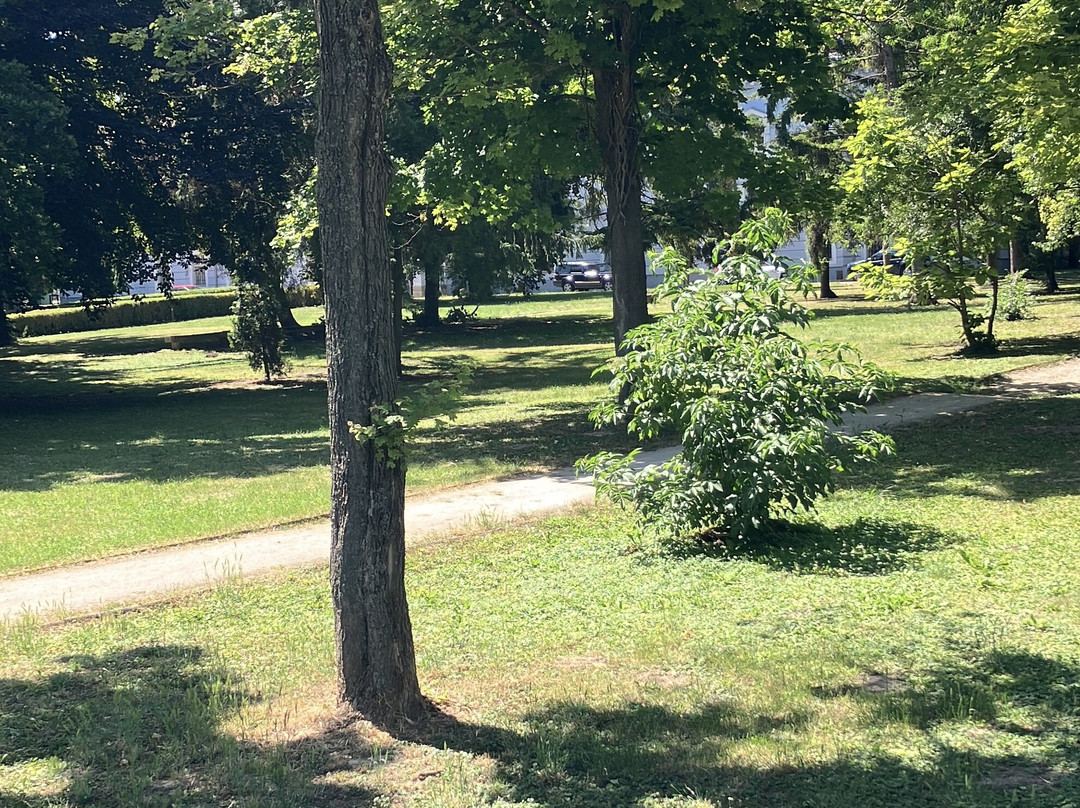 Park Mojmirovce-Mojmirovce必去景点