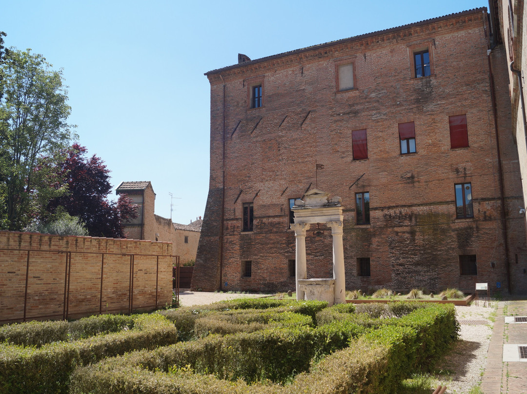 Palazzo di Ludovico il Moro (Palazzo Costabili)-费拉拉必去景点