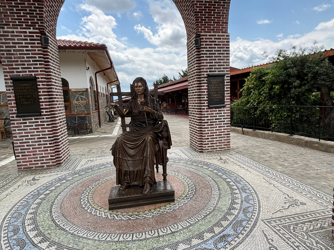 Damascena Ethnographic Complex-Pavel Banya必去景点