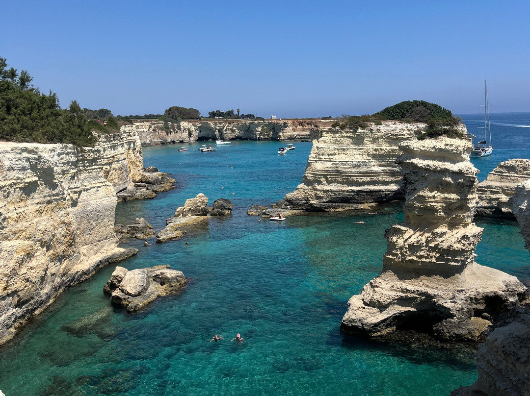 Faraglioni di Torre Sant'Andrea-Sant'Andrea必去景点