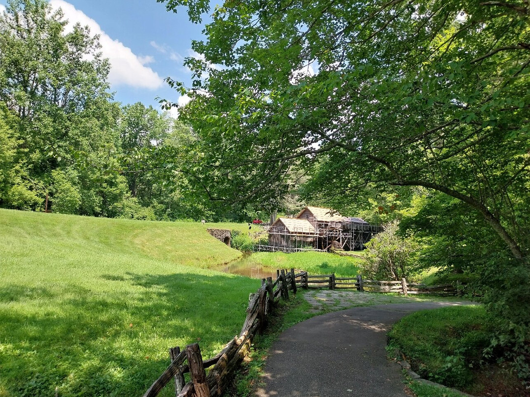 Mabry Mill-Meadows of Dan必去景点