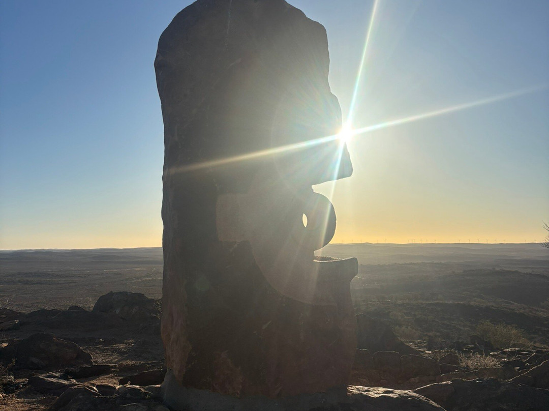 The Broken Hill Sculptures & Living Desert Sanctuary-布罗肯希尔必去景点