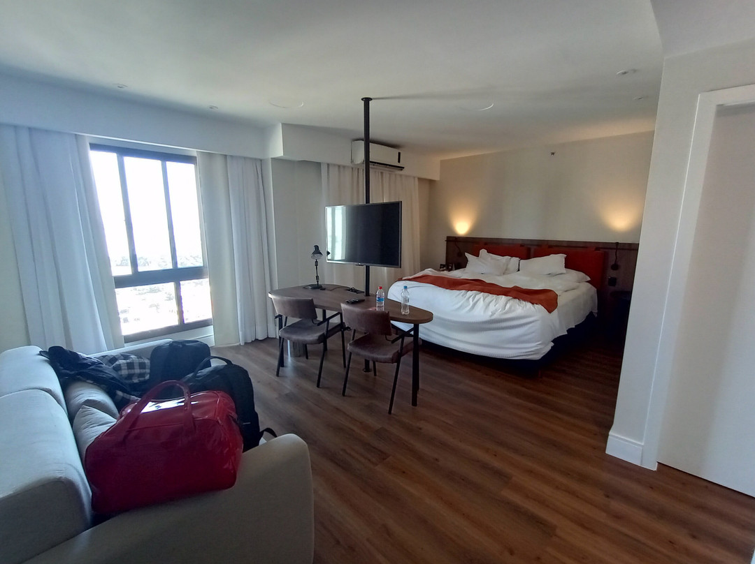 Intercity Praia De Belas主图