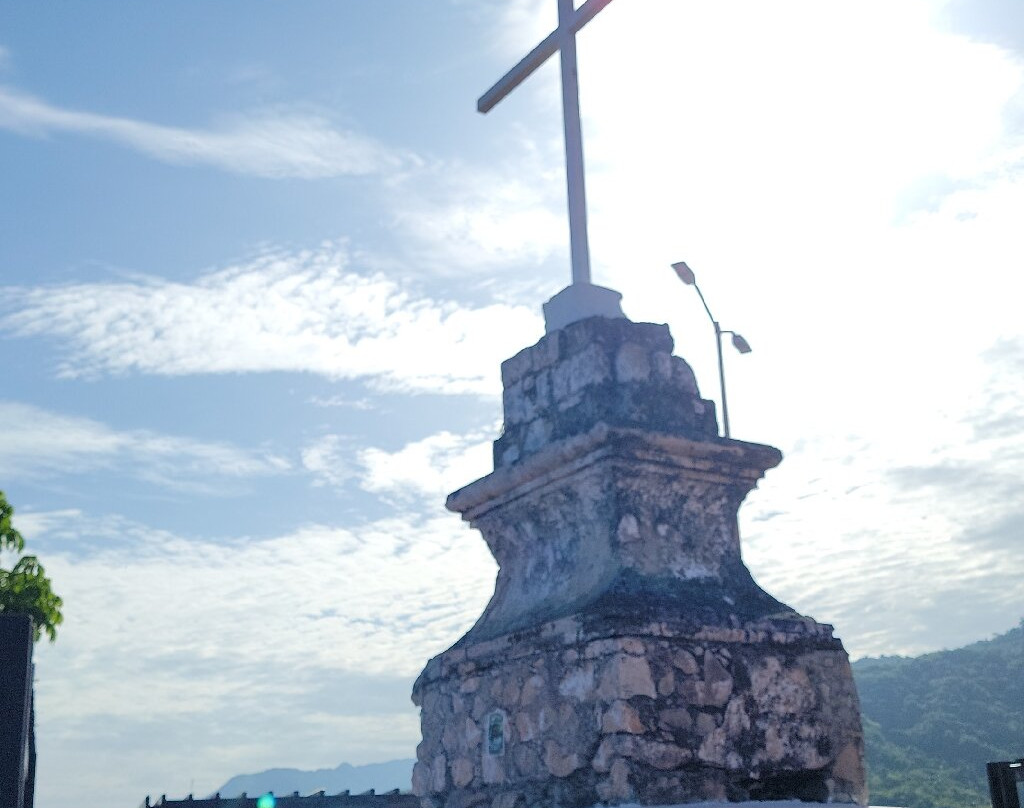 Mirador de La Cruz-瓦拉塔港必去景点